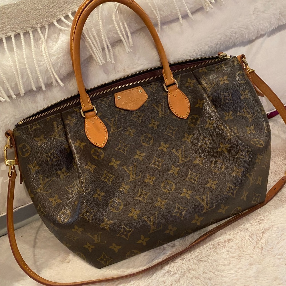 💛LOUIS VUITTON Terrene MM great condition!💛